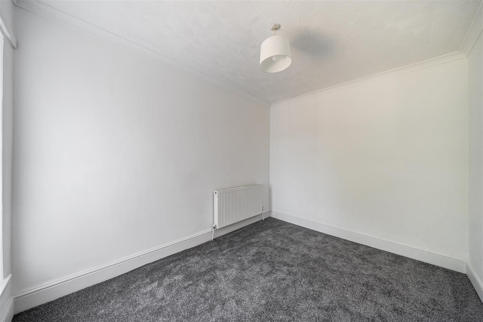 Ravenhill Road, Ravenhill, Swansea, SA5 5AN